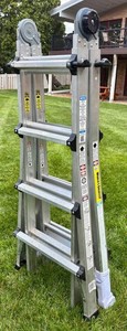 S - Extension Step Ladder - Cosco 20-217-TIAN 17 Ft Type IA