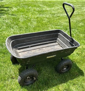 S - Dump Cart - Yardworks Poly YRD4