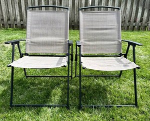 S - Folding Chairs (Lot of 2)