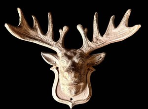 G - Cast Iron Deer Head Wall Decor Rustic 13 12 in Long