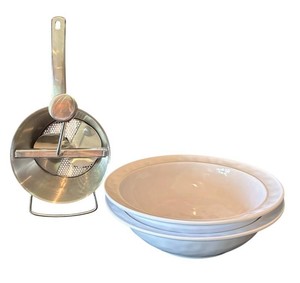 LBR - Melamine Mixing Bowls & Flour Sifter Set (Lot of 3)