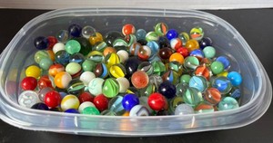 G - Glass Marbles Mixed Lot in Tray