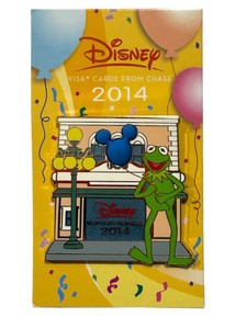 Disney Pin - 2014 Visa Cards From Chase Kermit & Mickey Balloon