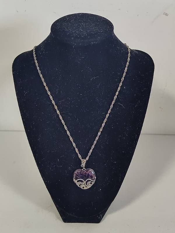 ハート出品 Sterling/925 Marcasite Heart Pendant & Chain for Sale in Maple
