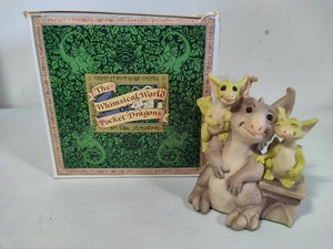 The Whimsical World of Pocket Dragons "Friends" 1990 Collectible *With Box*