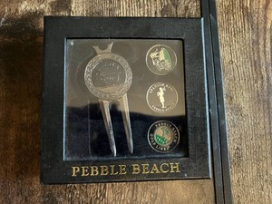 Pebble Beach Golf Divot Tool and Ball Marker Set
