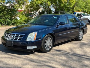 2007 CADILLAC DTS 142k Miles  No Accidents Reported (NO RESERVE)