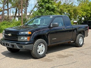 2005 CHEVROLET COLORADO Z71 LS 150k Miles  2 Owner (NO RESERVE)