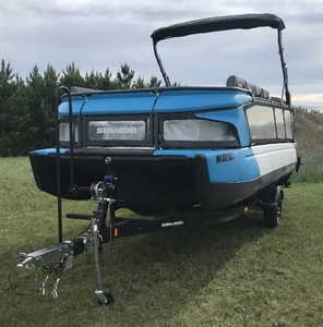 2022 Sea-Doo Switch 21' Pontoon W/Trailer