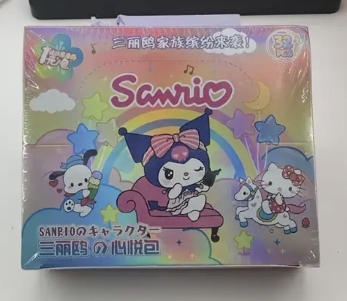 Sanrio Hello Kitty and Friends Case Box of 32 packs of Trading Cards, 5 Cards per Pack - Brand New