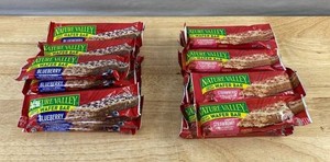Nature Valley Crispy Creamy Wafer Bars Blueberry & Strawberry, 25 Total - Brand New