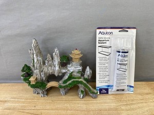 Aqueon Aquarium Clear Sealant, 3 oz & Aquarium Landscape Decor - Brand New
