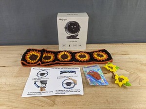 Akejrym Clip on Fan, Black & Steering Wheel Cover, Floral - Brand New