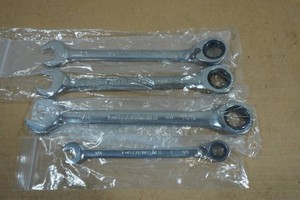 GearWrench Ratcheting Combination Wrenches