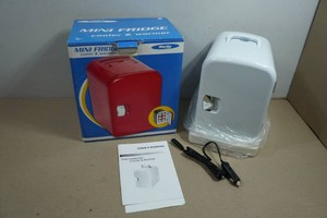Worthy Mini Fridge Cooler & Warmer