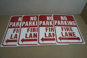 4 Metal No Parking Signs
