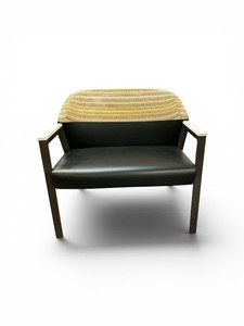 Bariatric Guest Chair with a Patterned Backrest and Dark Vinyl Seat that Retails New for $665