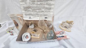 Ceramic Figures, Vase, Chimney Lamps, Pitcher Vase