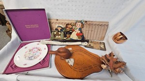 Duck Cribbage Board and Vintage Misc