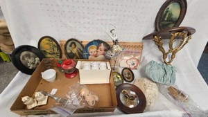 Shelf, Owl Sp, Ballet Figure, Pictures, Etc