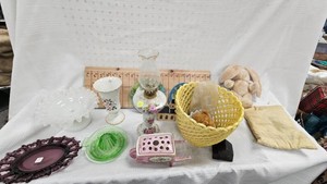 Uranium Glass Citrus Juicer, Ceramic Woven Basket Planter, Misc