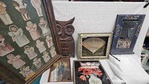 Lot of Vintage Pictures as Shown