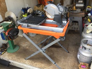 RIDGID R4040 Tile Saw - with Stand - Very Nice