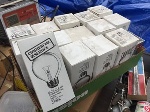Group COMMERCIAL SERVICE G-25 60 Watt Light Bulbs