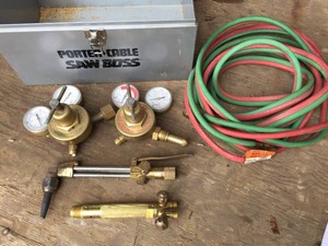 (2) HARRIS CALORIFIC GasOxygen Regulator Gauges - Torch
