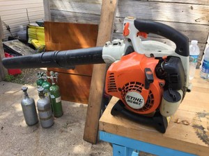 STIHL BG85C Gas Blower - Pulls Over