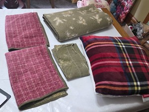 Quilts and Pillow Set - Queen
