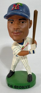 Jacque Jones Miracle RD Sports Bobblehead Minnesota Twins Baseball