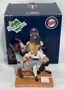 Kent Hrbek / Ron Gant Collision 1991 World Series Game 2 Iconic Minnesota Twins Basbell Bobblehead - In Box w/ Package