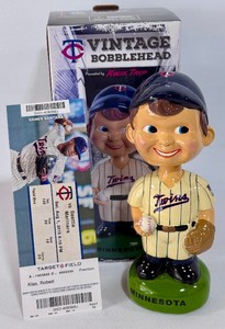 Minnesota Twins Baseball 1965 50th Anniversary  Kwik Trip Vintage Bobblehead w Ticket - New In Box