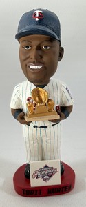 Torii Hunter Gold Glove Award Red Base 2004 ALCD Champs Minnesota Twins Baseball Bobblehead - In Box