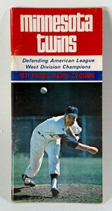 1971 Minnestoa Twins Vintage Baseball Media Guide - Beautiful Condition