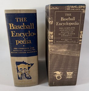 1969 The Minnesota Twins Encyclopedia of Baseball Book Vintage w Case - Beautiful Condition