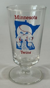 Minnesota Twins Vintage Minnie and Paul Baseball Glass