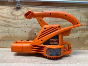$49 BLACKDECKER Electric Leaf Blower, Handheld Blowers for Lawn Care, Lightweight, 180 MPH 180 CFM, 7-Amp, Corded (LB700)