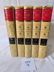 Vintage Funk & Wagnalls Encyclopedia