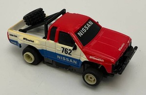 Vintage TYCO #762 Nissan Patrol Pick Up Truck HO Scale Slot Car (Missing Brushes)
