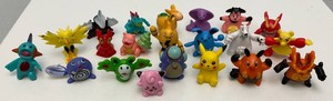 Vintage Highly Collectible 1990s 1 Pokemon Micro Figures