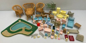 Vintage Miniature Wicker Doll Furniture And More