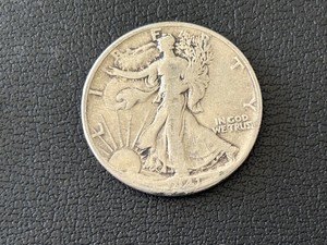 1941 Walking Liberty Half Dollar