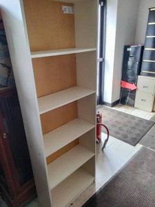 White, five-shelf bookcase