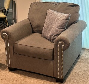 Ashley Furniture Grey Accent Chair - Matches lot 20