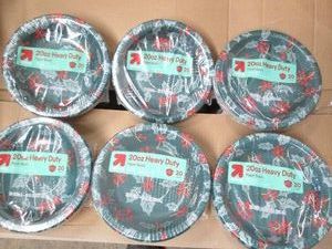 6 Packs of 20 paper bowls...