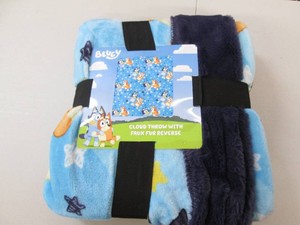 Bluey plush throw 50 x 60 inch...