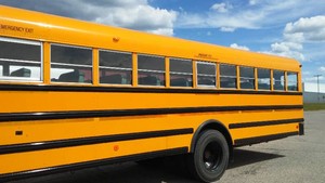 2004 IC School Bus