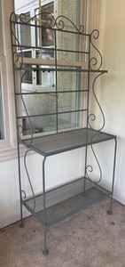 P - Magnificent Metal Bakers Rack